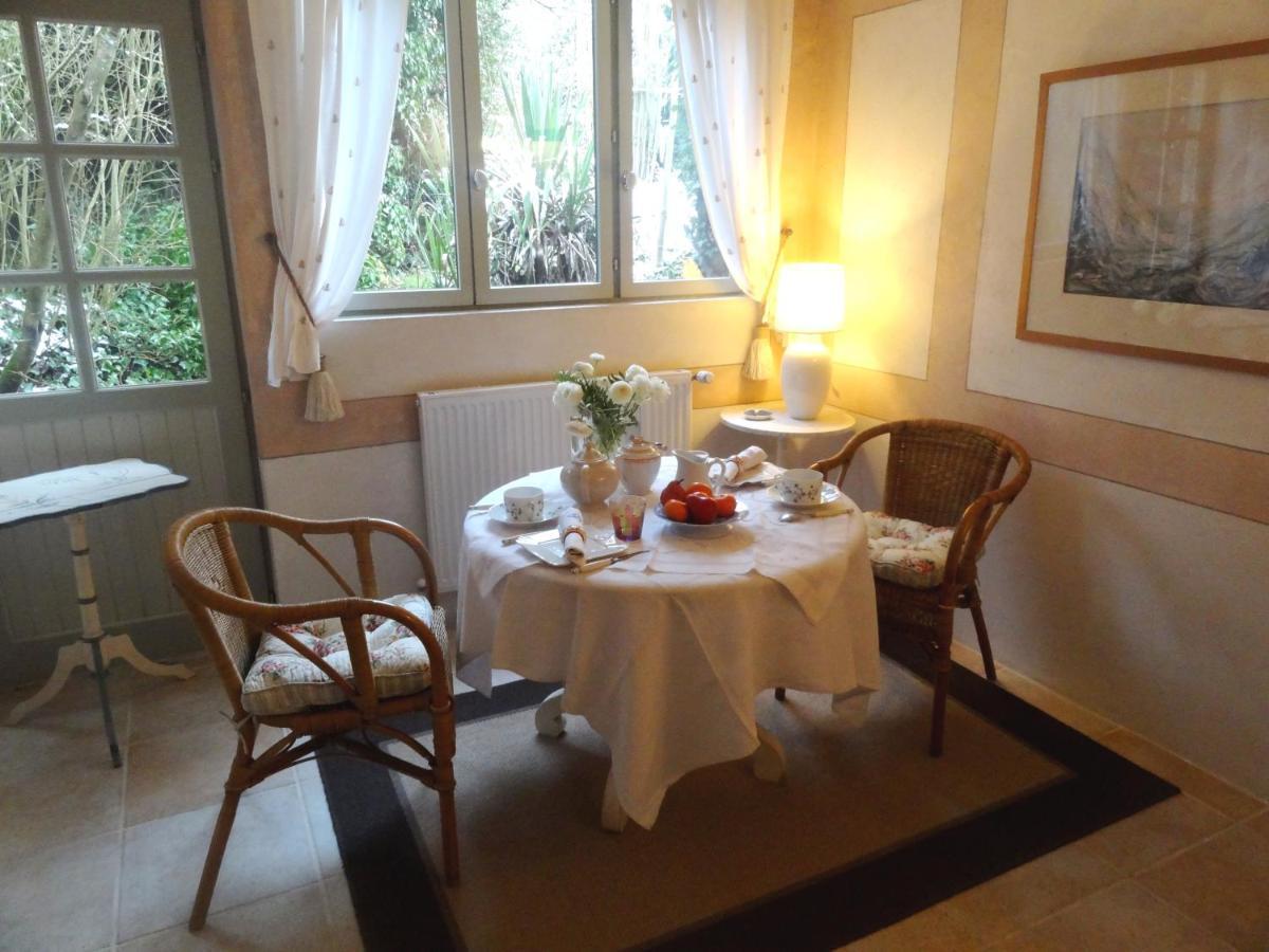 A L'Ombre Du Tilleul Apartman Giverny Kültér fotó