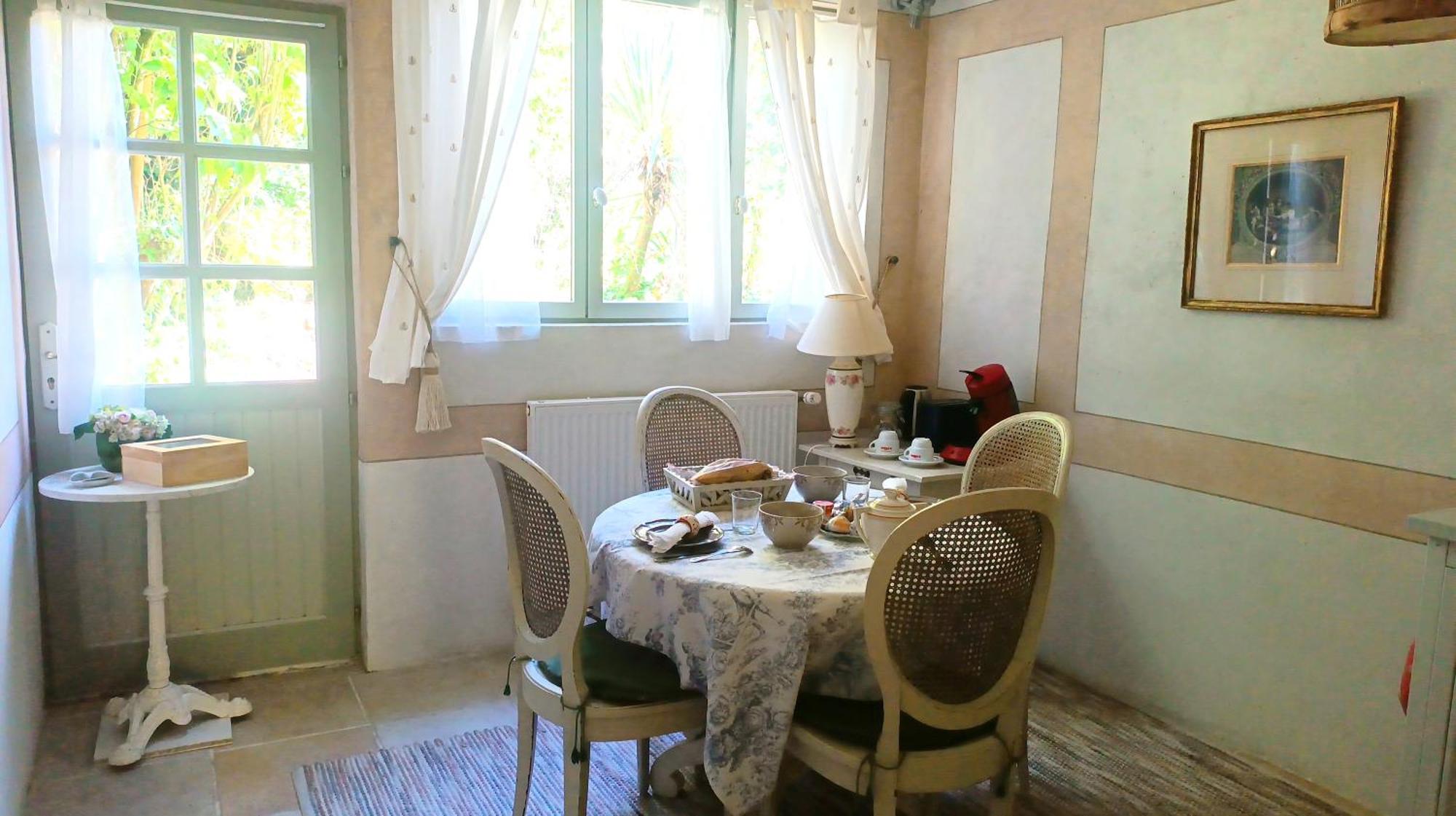 A L'Ombre Du Tilleul Apartman Giverny Kültér fotó